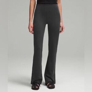 Lululemon Gunmetal Brushed Softstreme Ribbed Zip-Flared Pant 34" Size 4